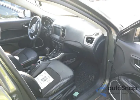 2021 Jeep Compass Latitude 4X4 from USA, damaged, VIN 3C4NJDBB9MT560746